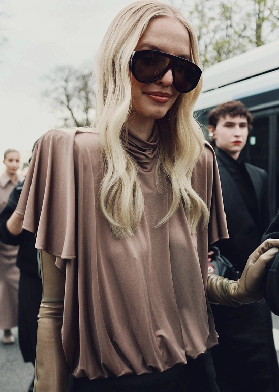 В ожидании Mugler FW’26: гости у Дворца Порт-Доре