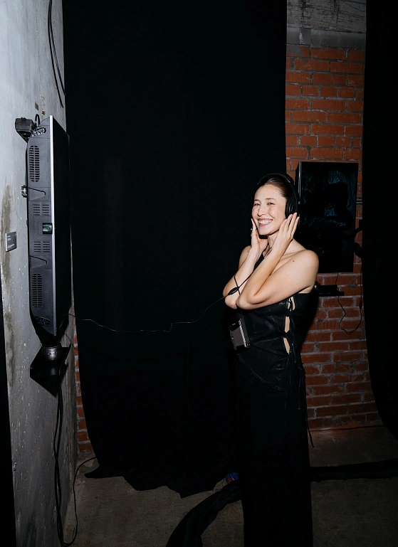 Пять лет Studio Slow: иммерсивная галлерея об истории проекта