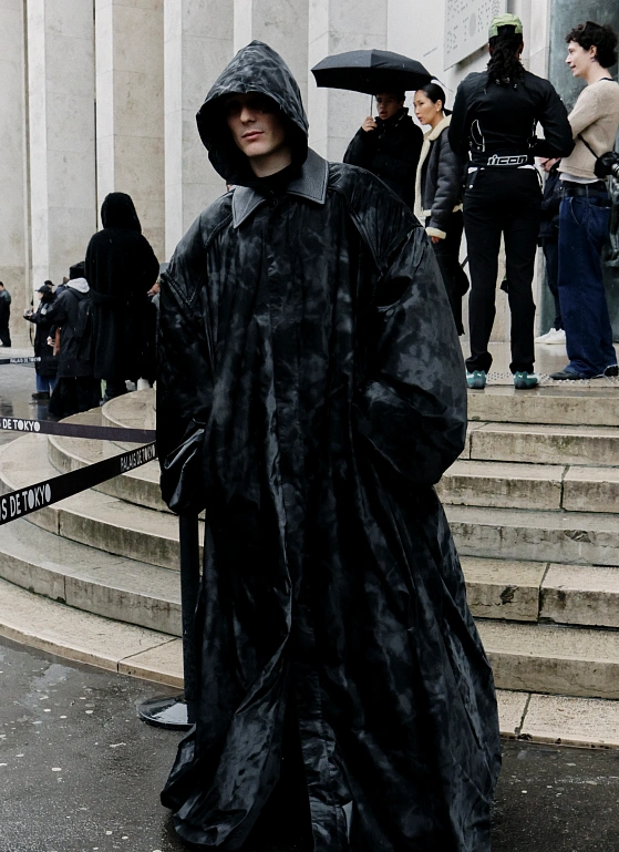 Трибьют корейской моде: стритстайл перед показом Juun.J FW’25