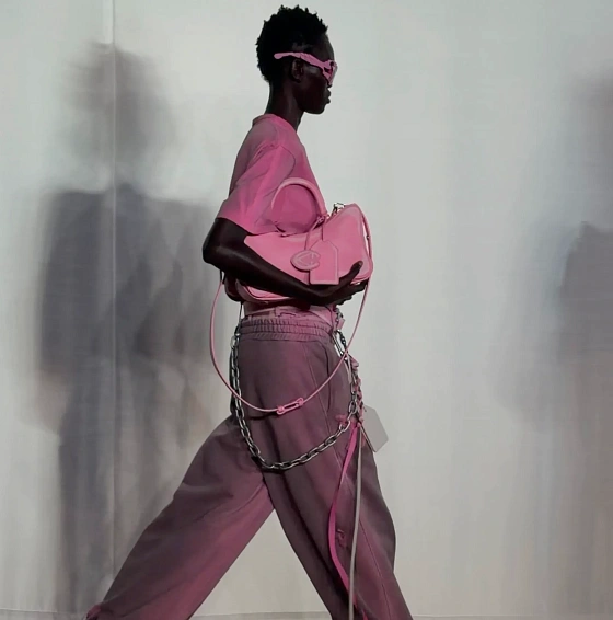 Творческий хаос северных пейзажей в Camperlab FW’26