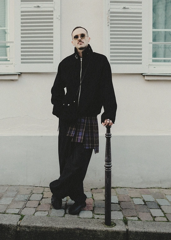 STUDIO SLOW FITS: на улицах Парижа