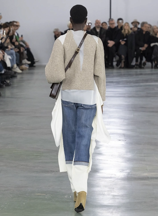 Женский свитер UNDERCOVER V-neck Ribbed Gray Beige