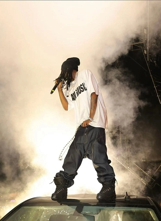 50 оттенков черного: Heliot Emil