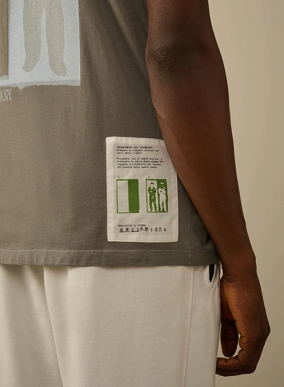 Футболка C.P. Company 24/1 Jersey Logo Smoked Pearl