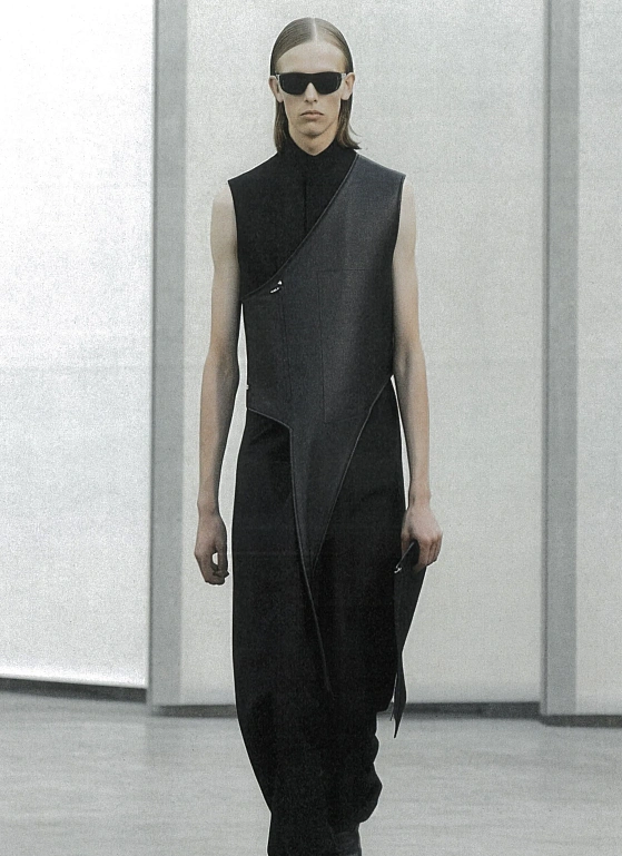 50 оттенков черного: Heliot Emil