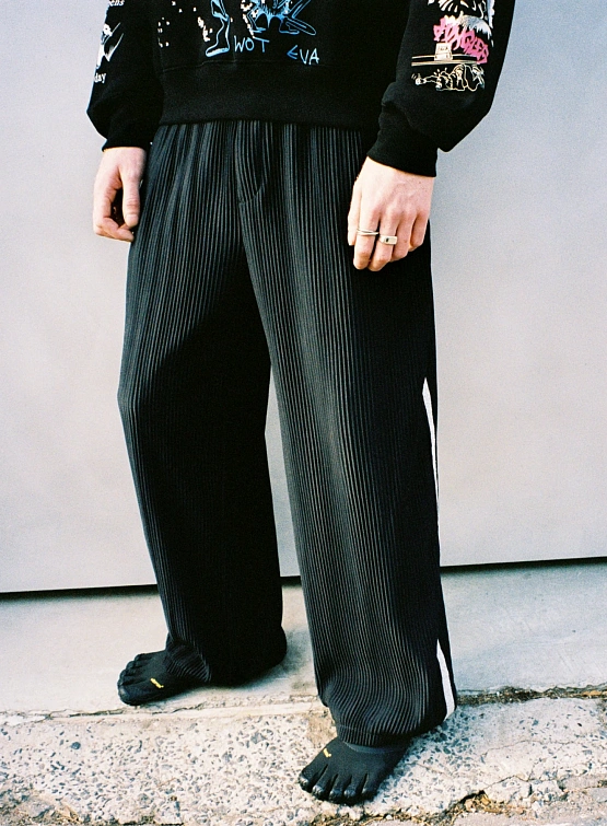 Брюки Jungles Jungles Pleats Pant Black