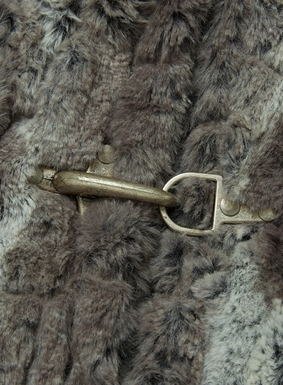 Жилет Thug Club TC Skull Fur Ivory