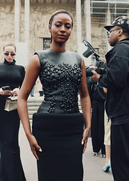 В ожидании Mugler FW’26: гости у Дворца Порт-Доре