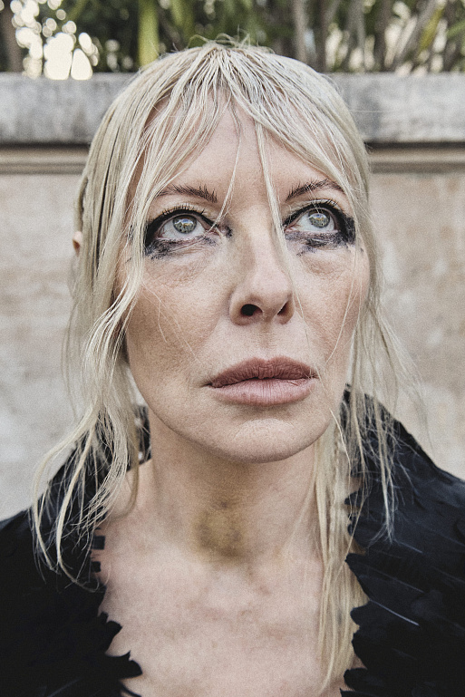 Стритстайл Rick Owens SS’26 у ступеней Токийского Дворца