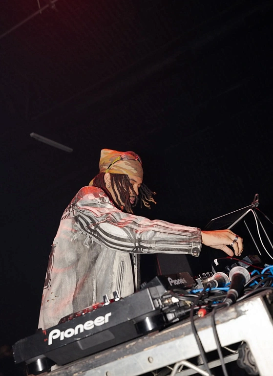 Эволюция 424 