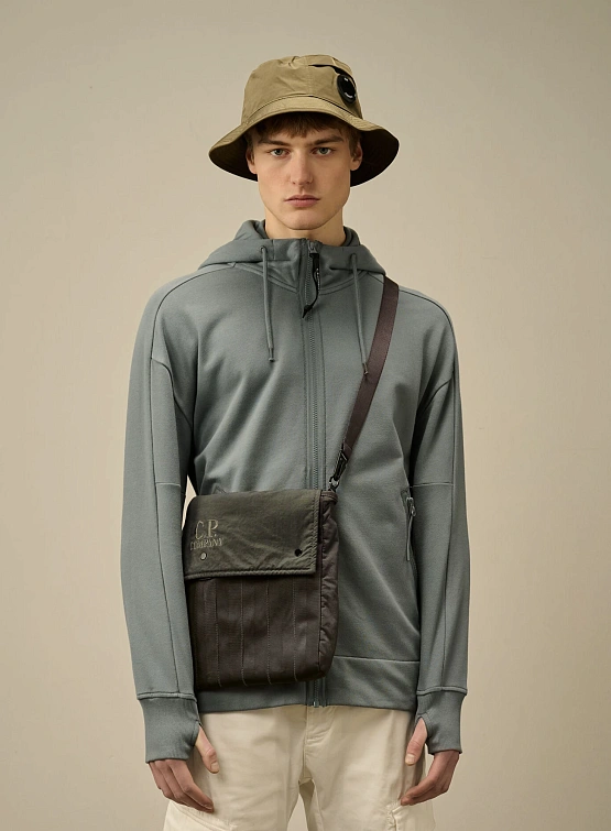 Сумка C.P. Company Herringbone Logo Bag Smoked Pearl