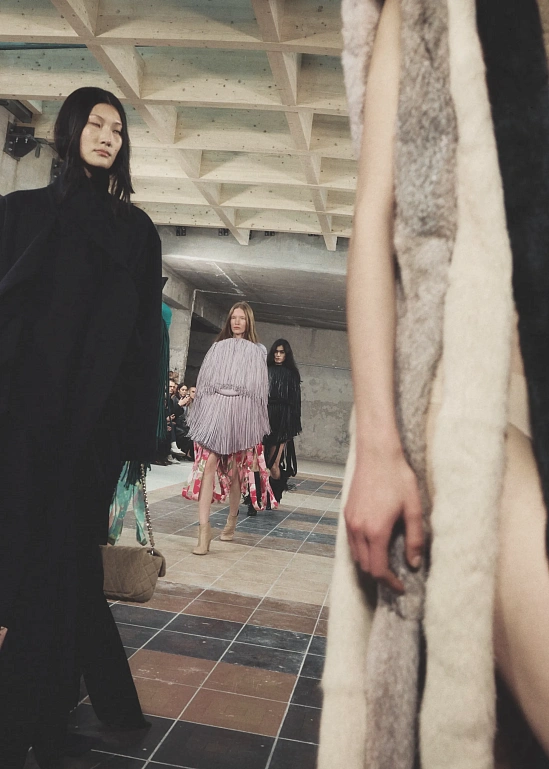 Искусство беспорядка в ABRA FW’26