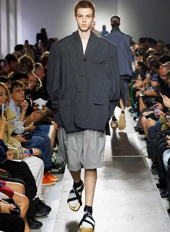 Блейзер Hed Mayner Pinstripe Cashmere Blazer Dark Grey