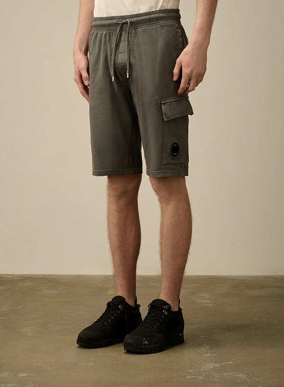 Шорты C.P. Company Light Fleece Cargo Lens Smoked Pearl