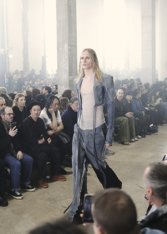 Rick Owens FW’25: автобиографичная коллекция, посвященная Конкордии