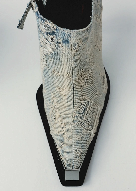 Выбор команды: 11 обувных идей на весну