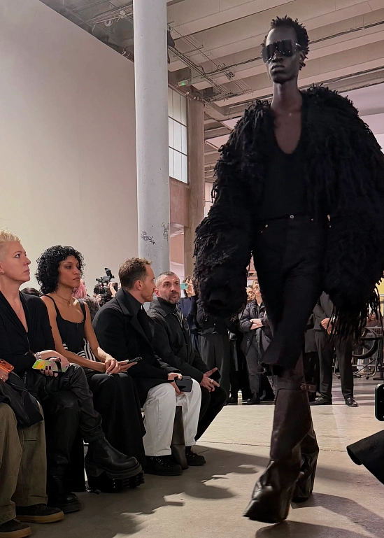 Rick Owens FW’26: любовь и надежда превосходят власть