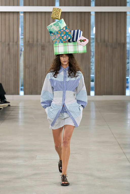 Ничто превращается сразу и во все: MOSCHINO SS’26