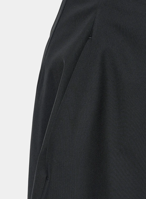 Женская юбка AMOMENTO Curved Silhouette Black