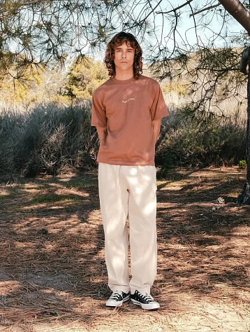 Футболка MUSEUM OF PEACE & QUIET Wordmark Adobe