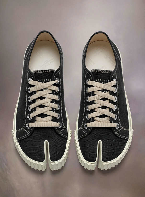 Кеды Maison Margiela Tabi Black/White