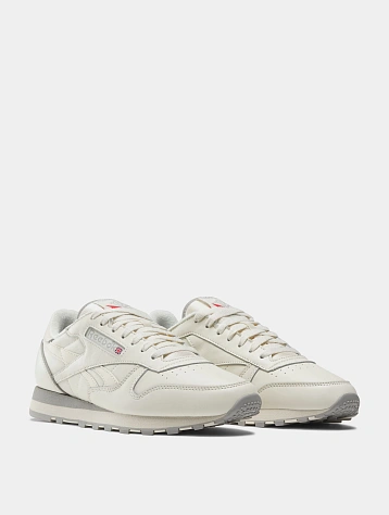 Кроссовки Reebok Classic Leather 1983 Vintage Chalk