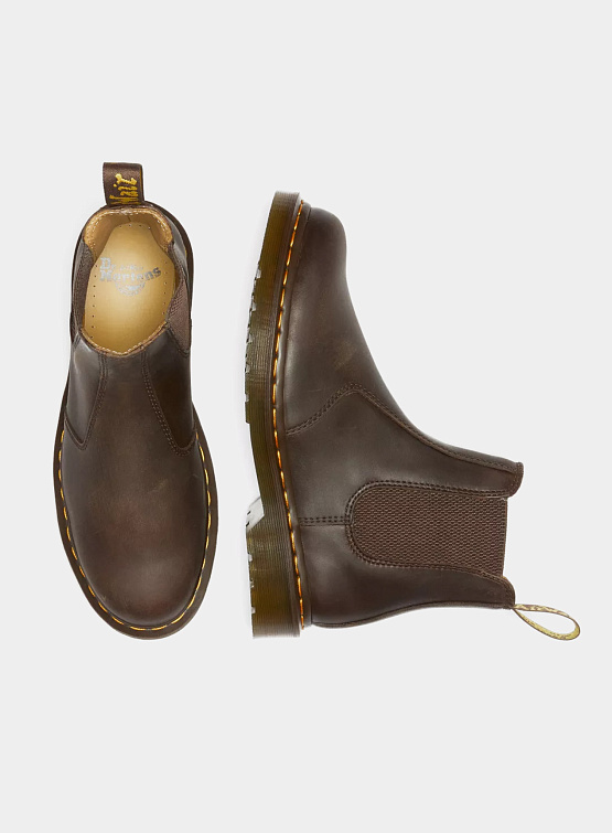 Челси Dr. Martens 2976 Yellow Stitch Crazy Horse Leather Brown