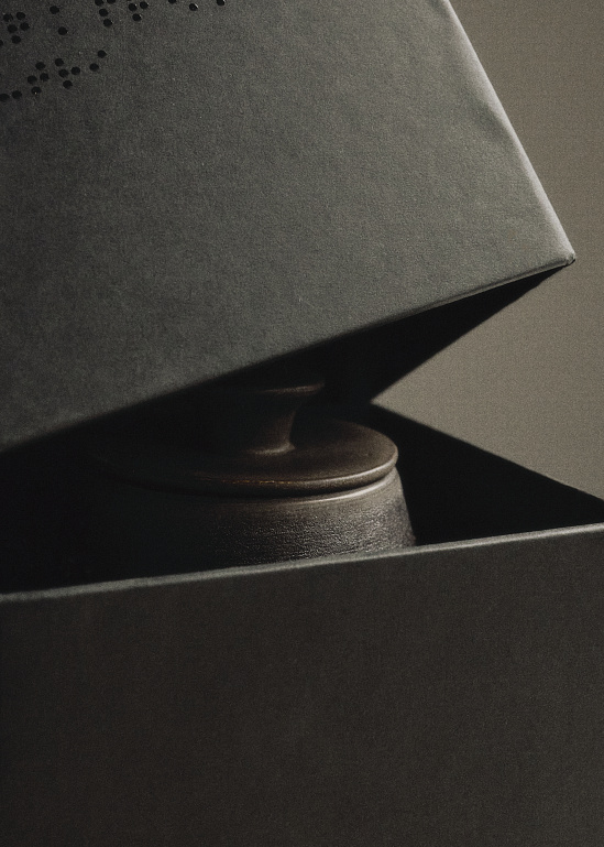 Добро на языке Брайля: Studio Slow x 01001LAB