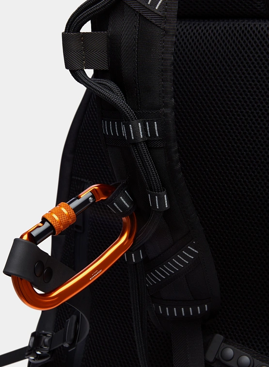 Рюкзак INNERRAUM Object BP4 Mono Shoulder Matt Black