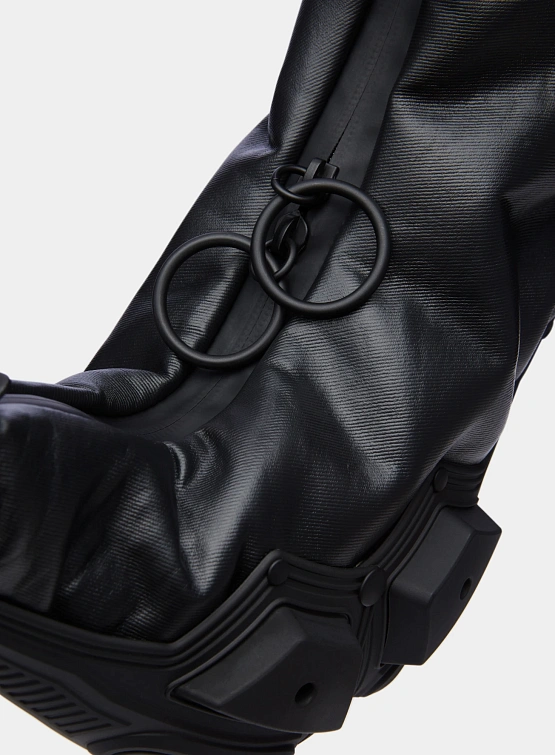 Сумка INNERRAUM Object M02 Small Half Moon Matt Black