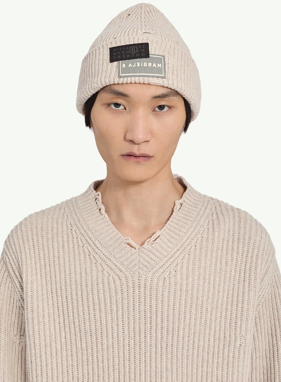 Шапка MM6 Maison Margiela Distressed Beige