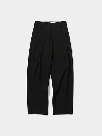 Женские брюки Uniform Bridge One Tuck Wool (Womens) Black