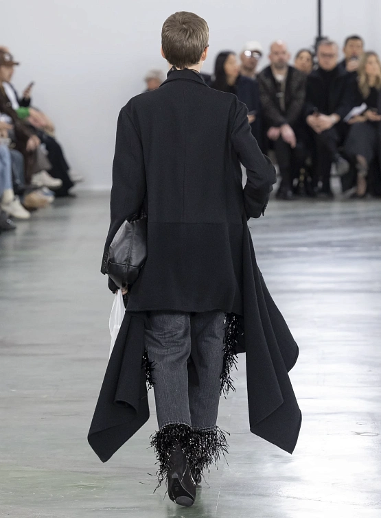 Женское пальто UNDERCOVER Wool Black