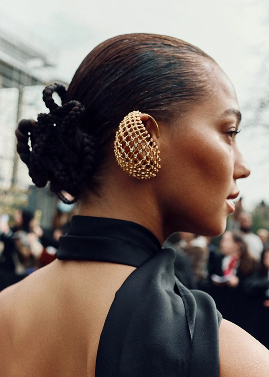 В ожидании Mugler FW’26: гости у Дворца Порт-Доре