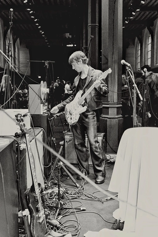 Истинный декаданс в стритстайле Ann Demeulemeester FW’26