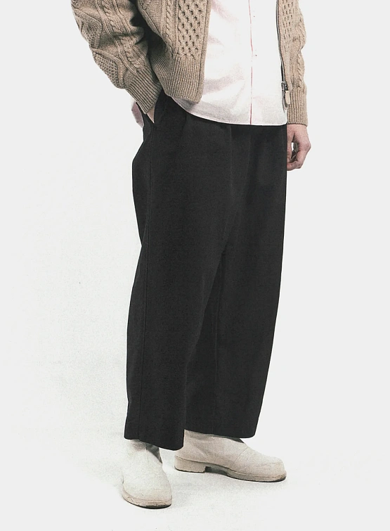 Брюки EASTLOGUE Gent Pleat Pants Black