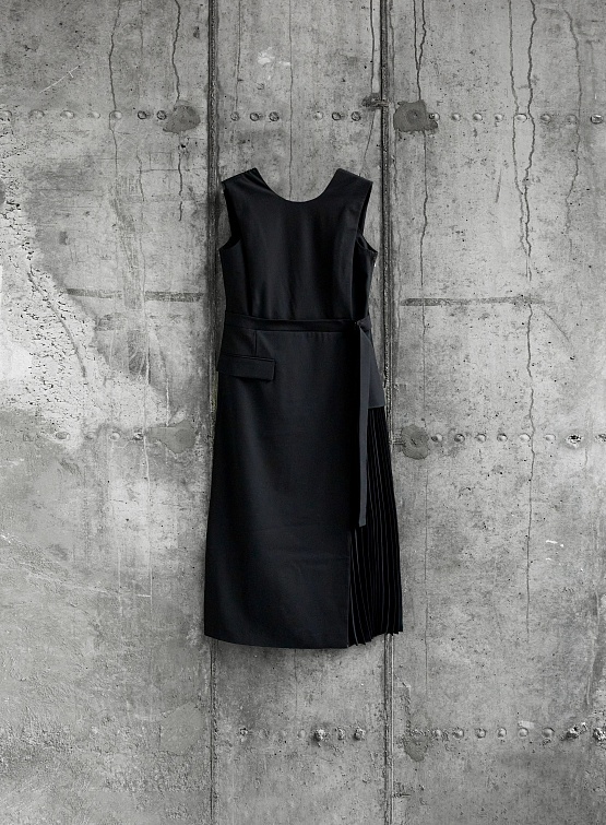 Женское платье JUUN.J Pleated Round Neck Dress Black