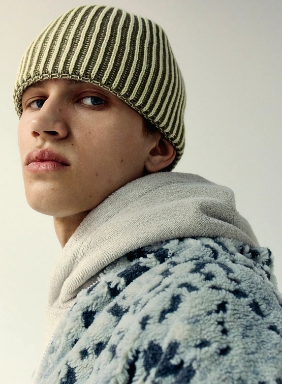 Шапка YESEYESEE Short Cascade Beanie Olive